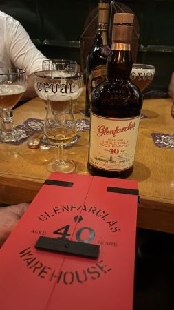 Publiek van Whisky night